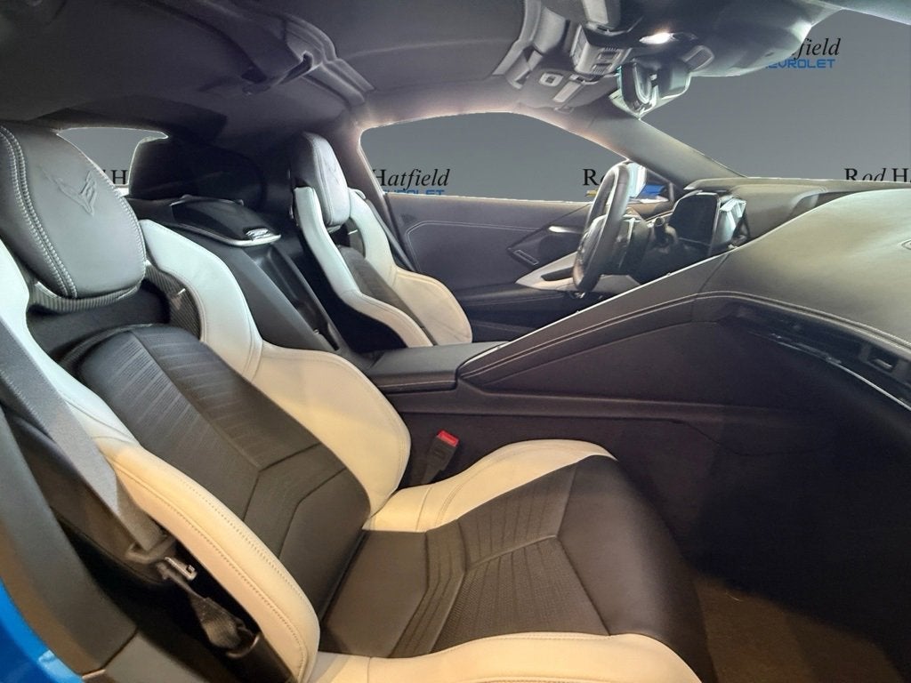 2025 Chevrolet Corvette Stingray 2LT