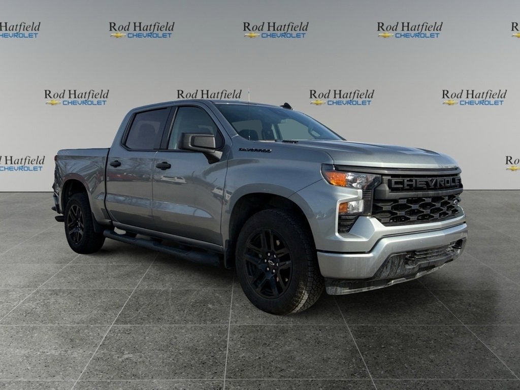 2025 Chevrolet Silverado 1500 Custom