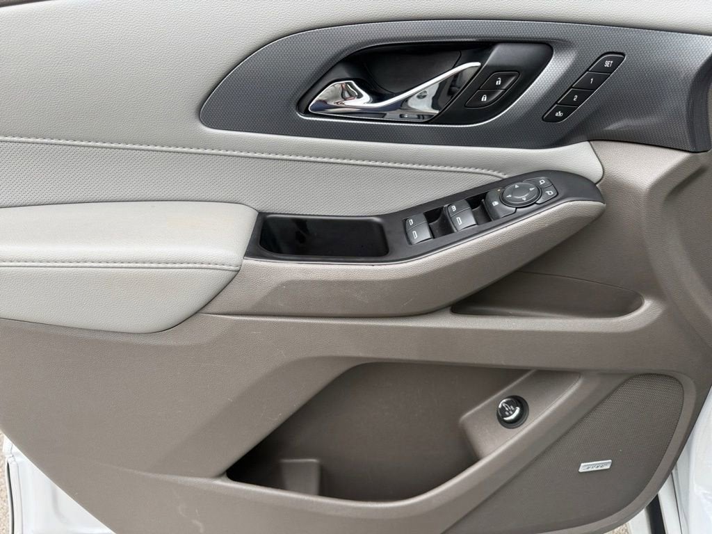 2020 Chevrolet Traverse Premier