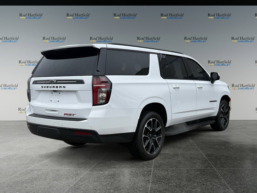 2024 Chevrolet Suburban RST