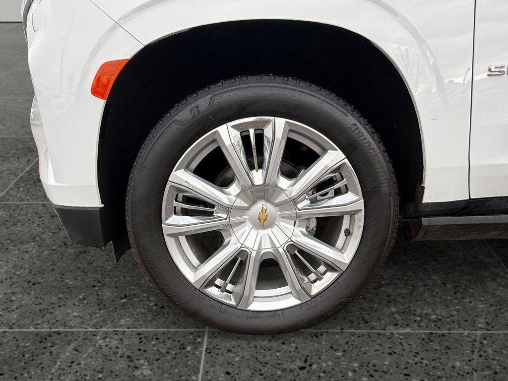 2022 Chevrolet Suburban High Country