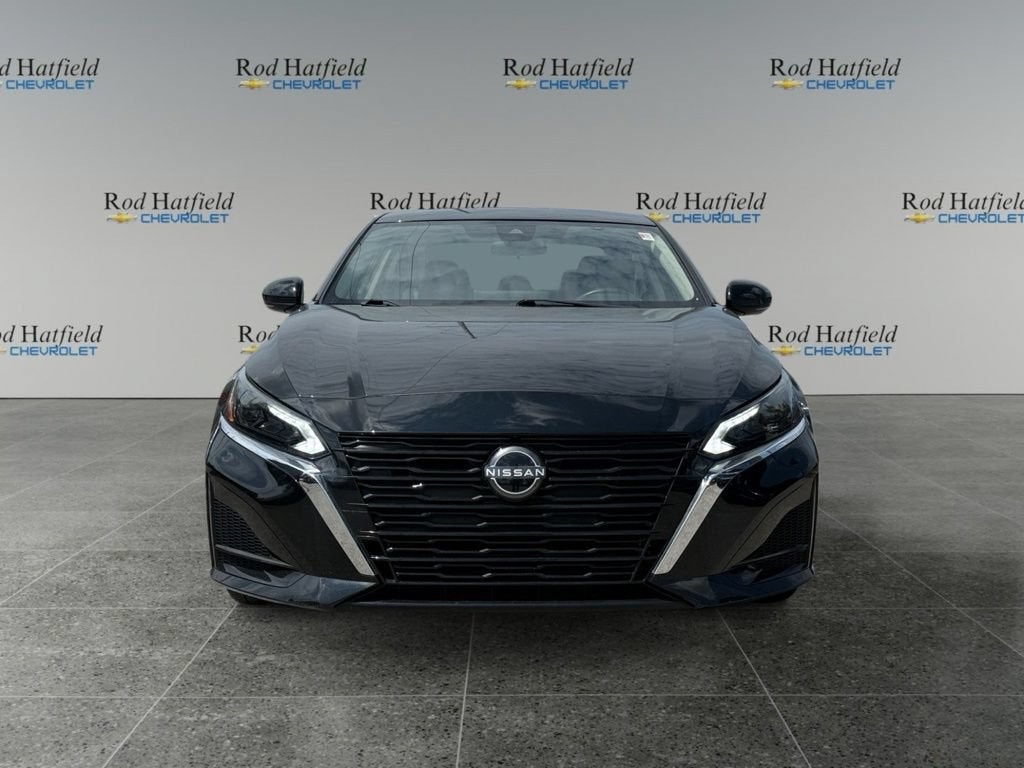 2025 Nissan Altima SL FWD