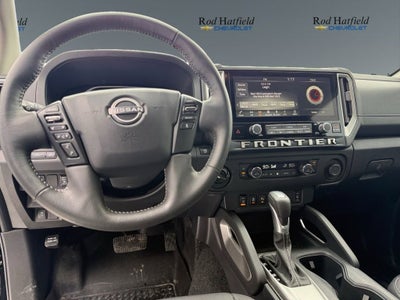 2025 Nissan Frontier SV