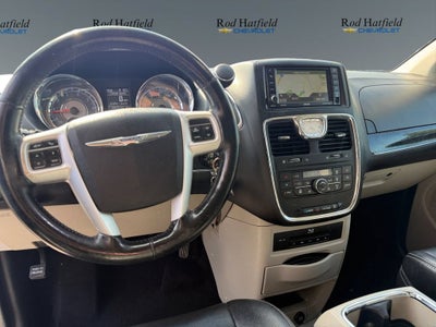 2015 Chrysler Town & Country Touring-L