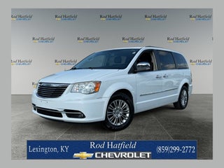 2015 Chrysler Town &amp; Country Touring-L