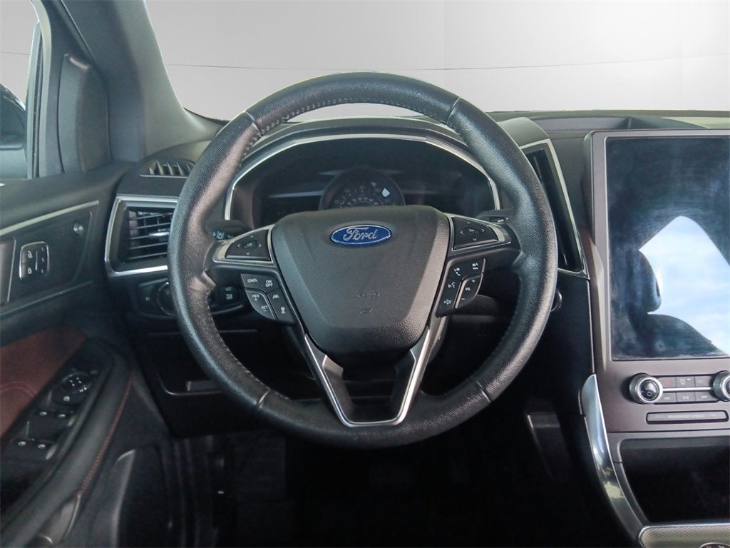 2021 Ford Edge Titanium