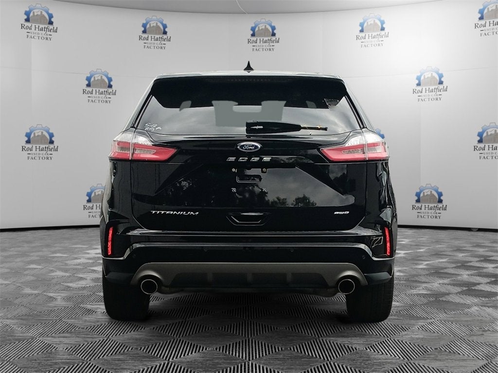 2021 Ford Edge Titanium