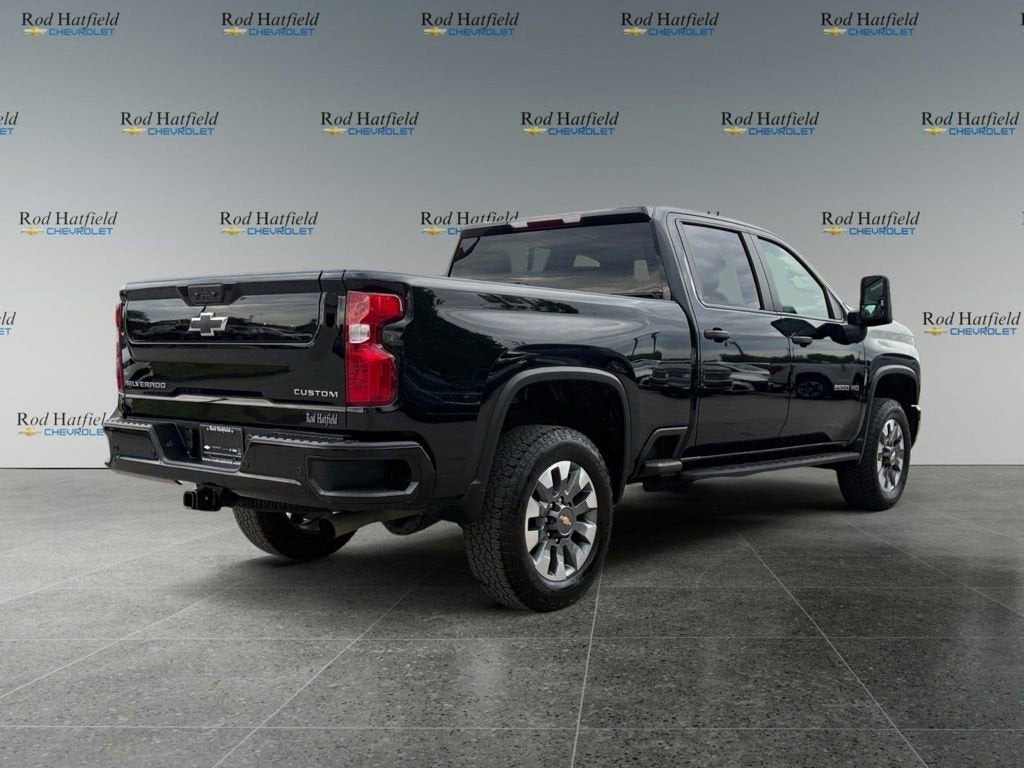 2024 Chevrolet Silverado 2500 HD Custom