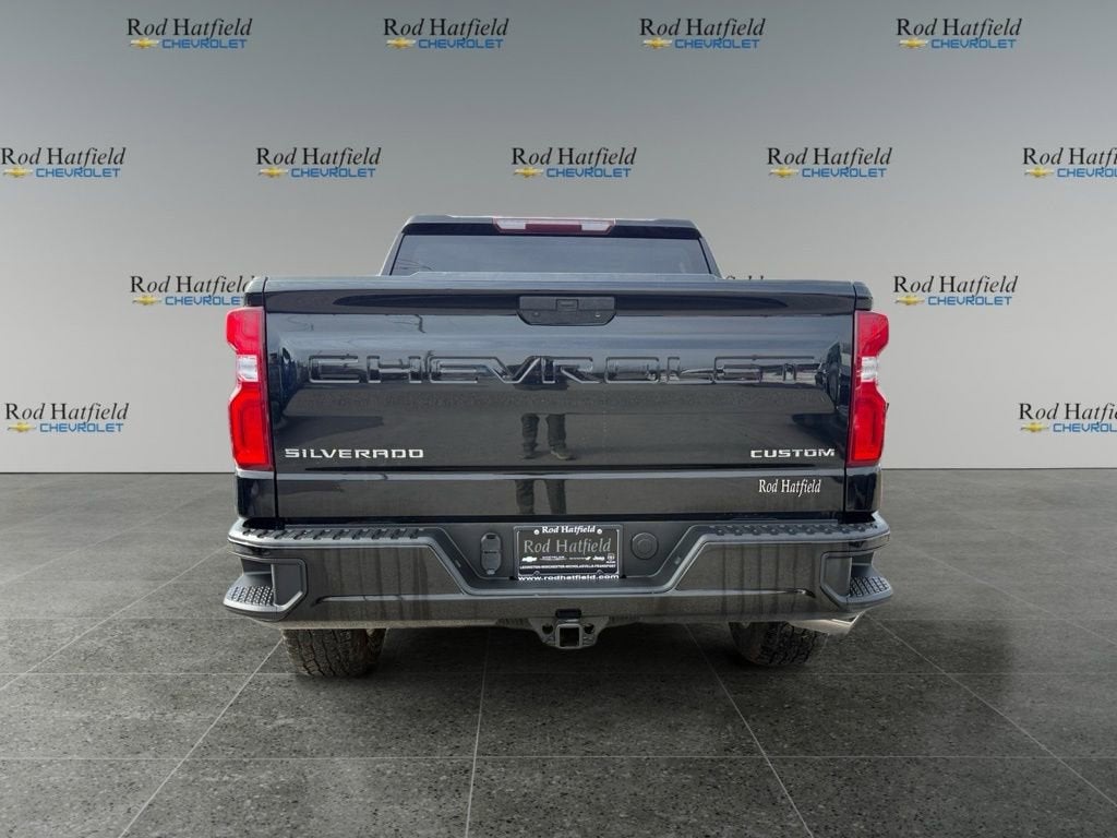 2020 Chevrolet Silverado 1500 Custom