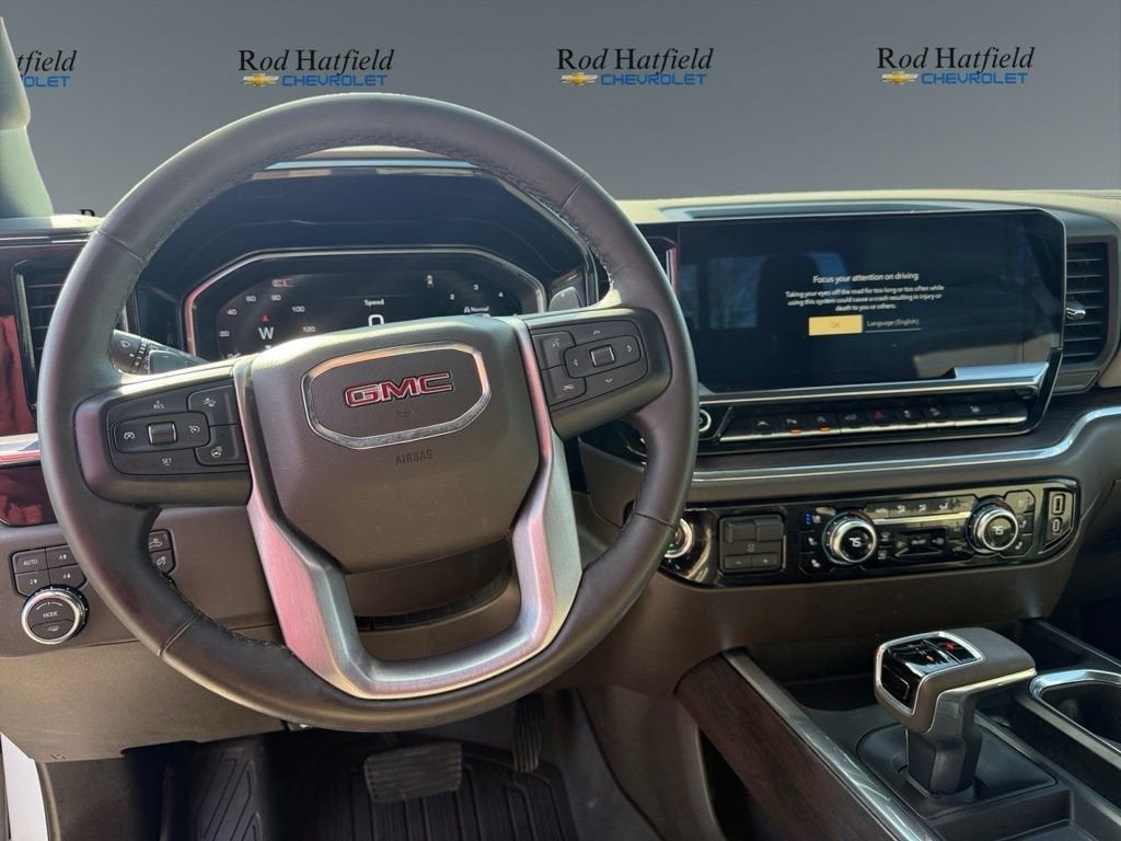 2024 GMC Sierra 1500 SLT