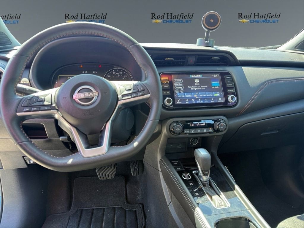 2024 Nissan Kicks SR
