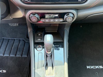 2024 Nissan Kicks SR