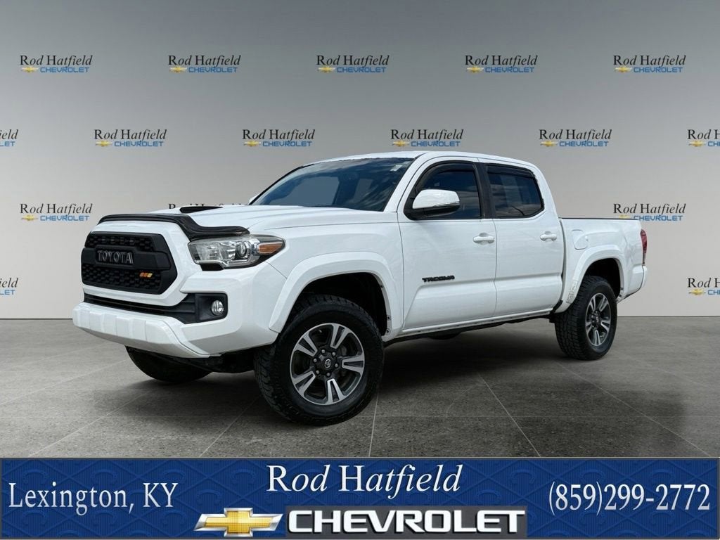 2016 Toyota Tacoma SR