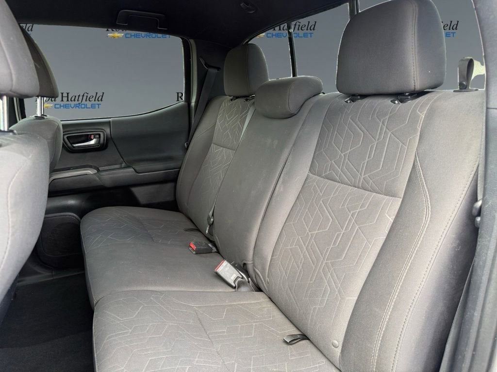 2016 Toyota Tacoma SR