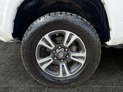 2016 Toyota Tacoma SR