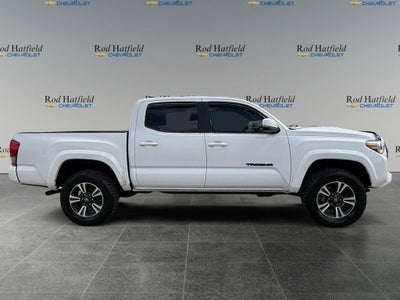 2016 Toyota Tacoma SR
