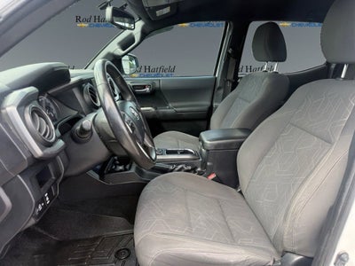 2016 Toyota Tacoma SR