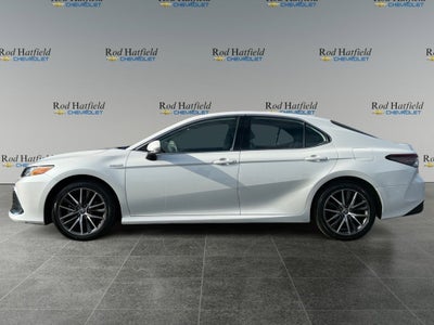 2021 Toyota Camry Hybrid XLE