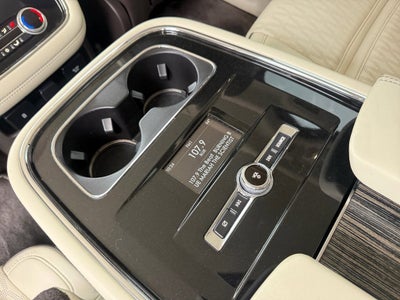 2020 Lincoln Navigator Black Label