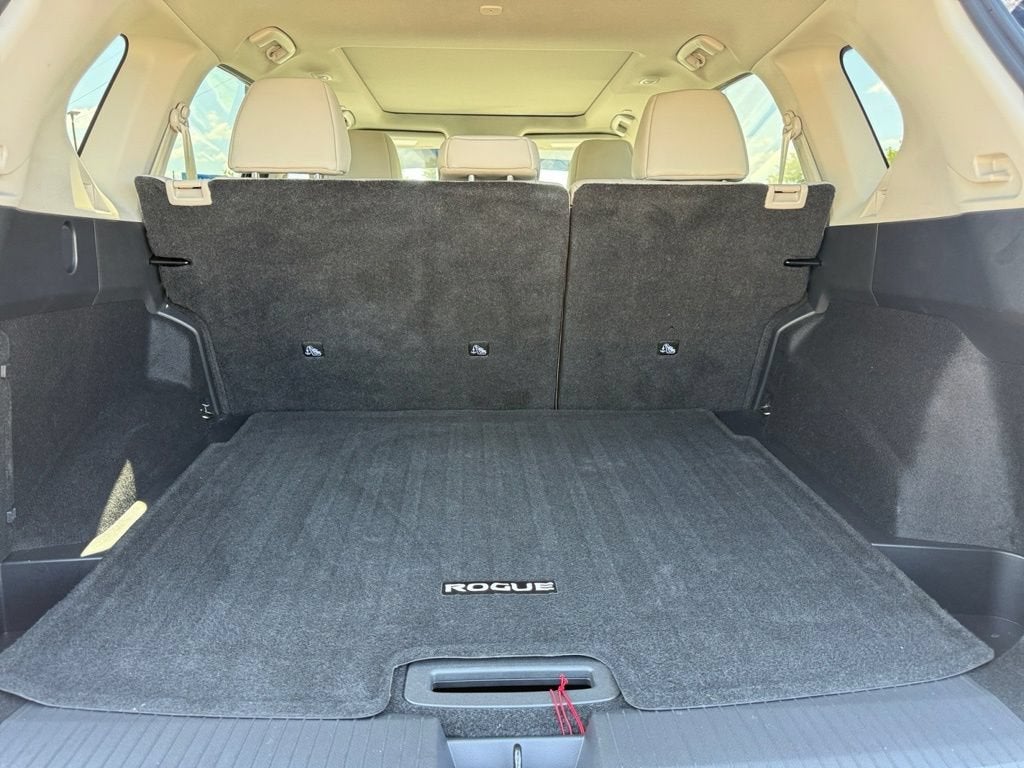 2023 Nissan Rogue SV FWD
