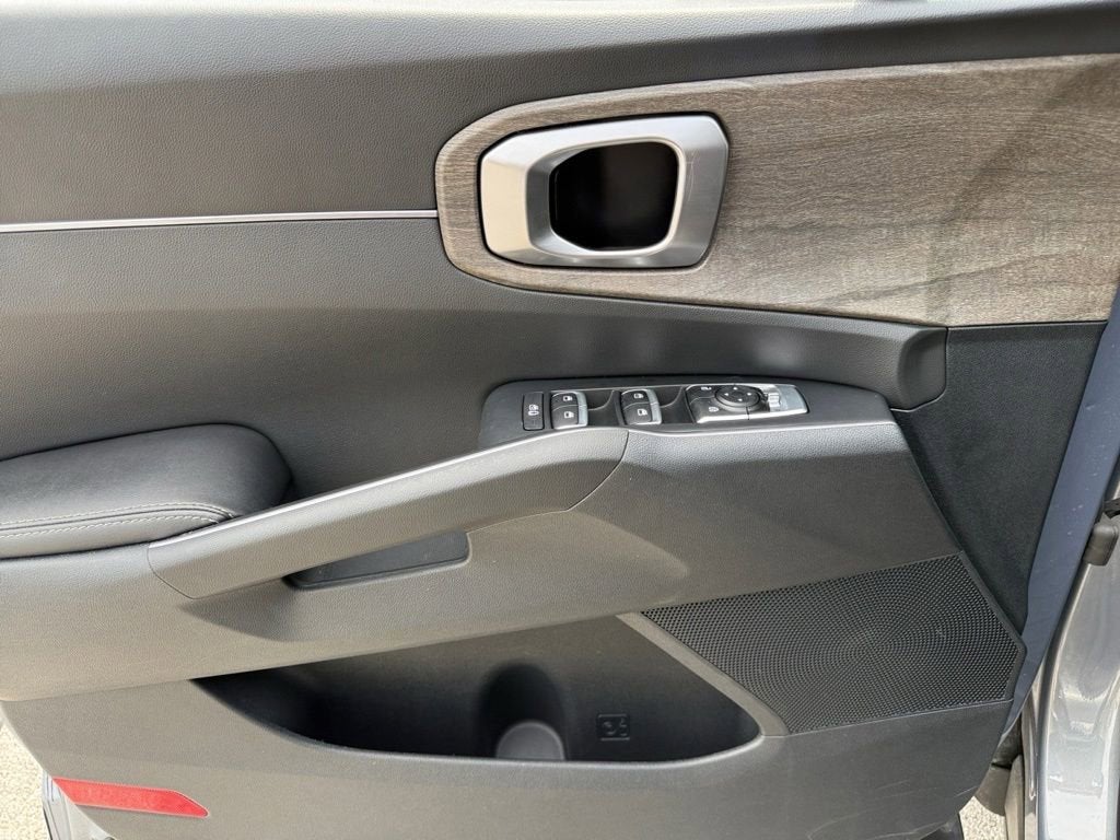 2023 Kia Sorento X-Line S