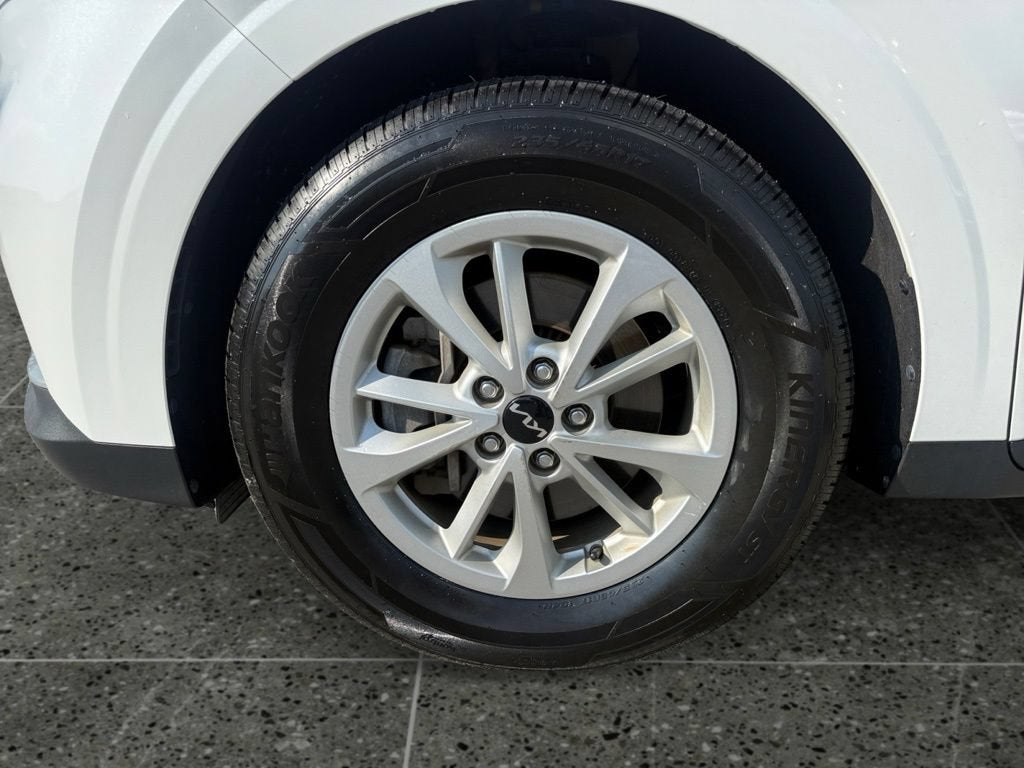 2024 Kia Carnival MPV LX