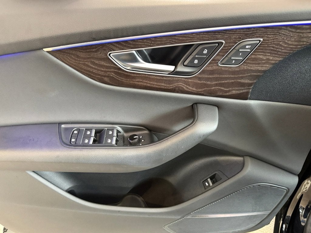 2020 Audi Q8 Prestige 55 TFSI quattro Tiptronic