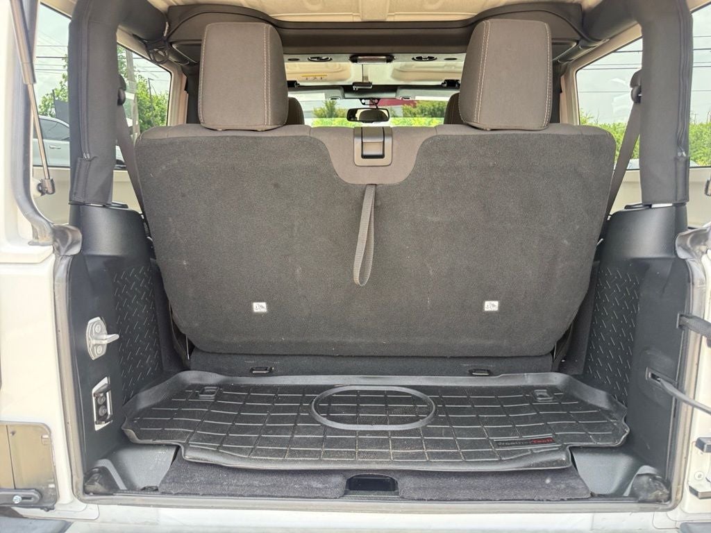 2017 Jeep Wrangler Sahara 4x4