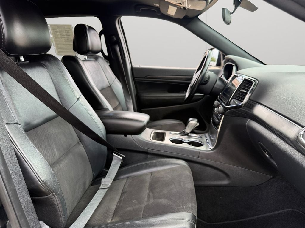 2021 Jeep Grand Cherokee Laredo X 4x4