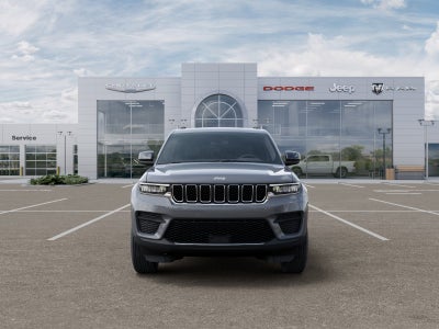 2027 Jeep Grand Cherokee GRAND CHEROKEE LAREDO X 4X4