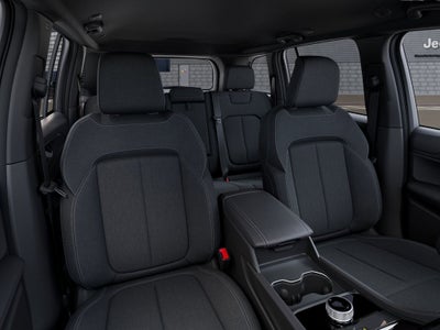 2026 Jeep Grand Cherokee GRAND CHEROKEE LAREDO 4X4