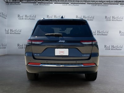 2025 Jeep Grand Cherokee Laredo X 4x4