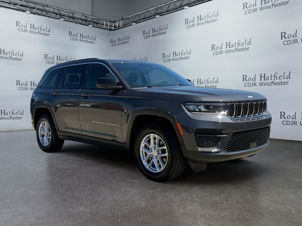 2025 Jeep Grand Cherokee Laredo X 4x4
