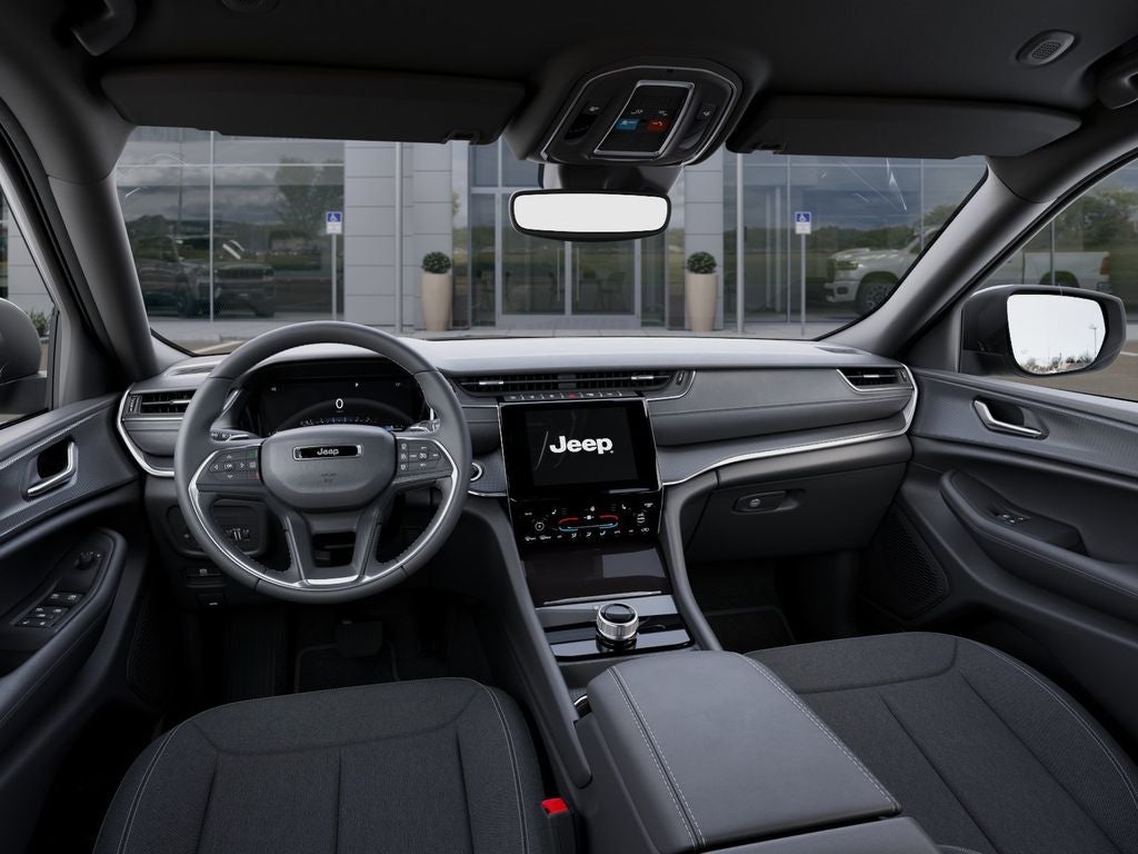 2026 Jeep Grand Cherokee GRAND CHEROKEE LAREDO X 4X4
