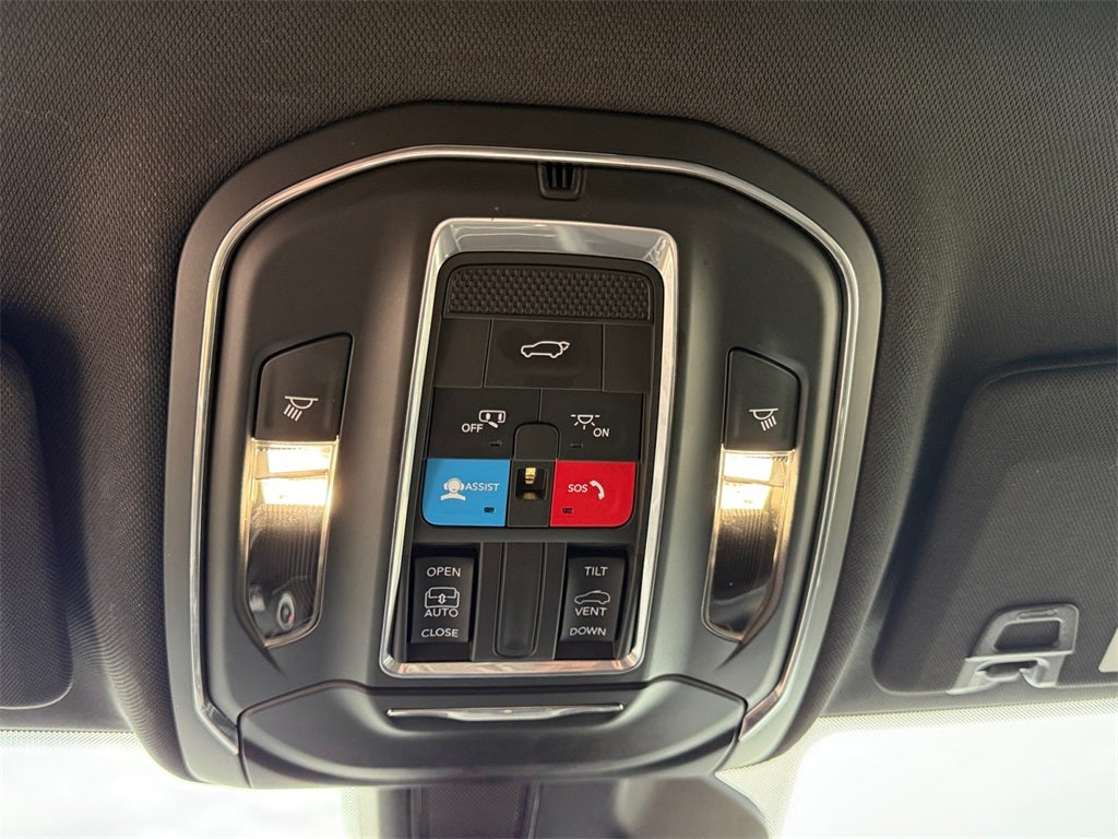 2024 Jeep Grand Cherokee Laredo X 4x4