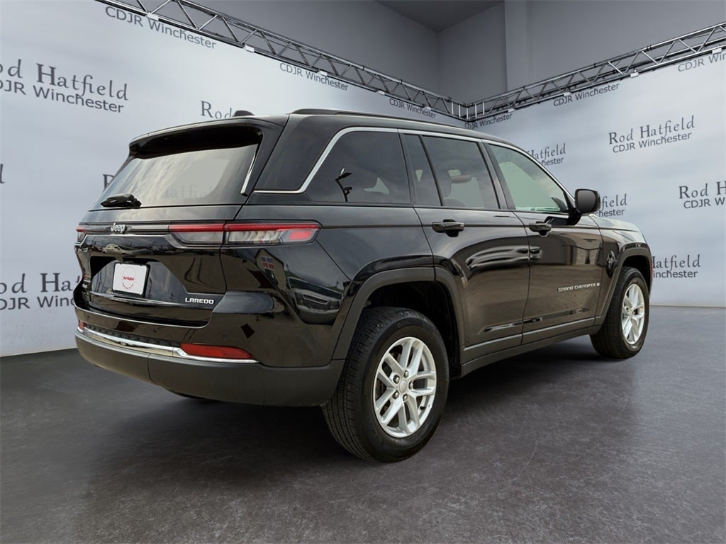 2024 Jeep Grand Cherokee Laredo X 4x4