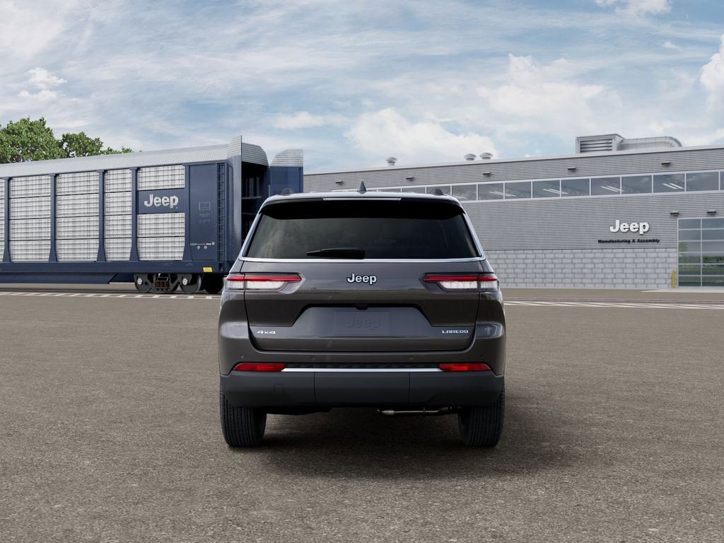 2026 Jeep Grand Cherokee GRAND CHEROKEE L LAREDO 4X4