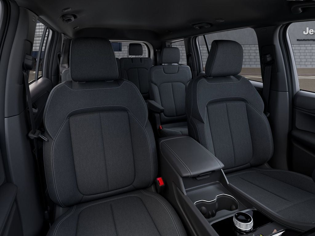 2026 Jeep Grand Cherokee GRAND CHEROKEE L LAREDO X 4X4