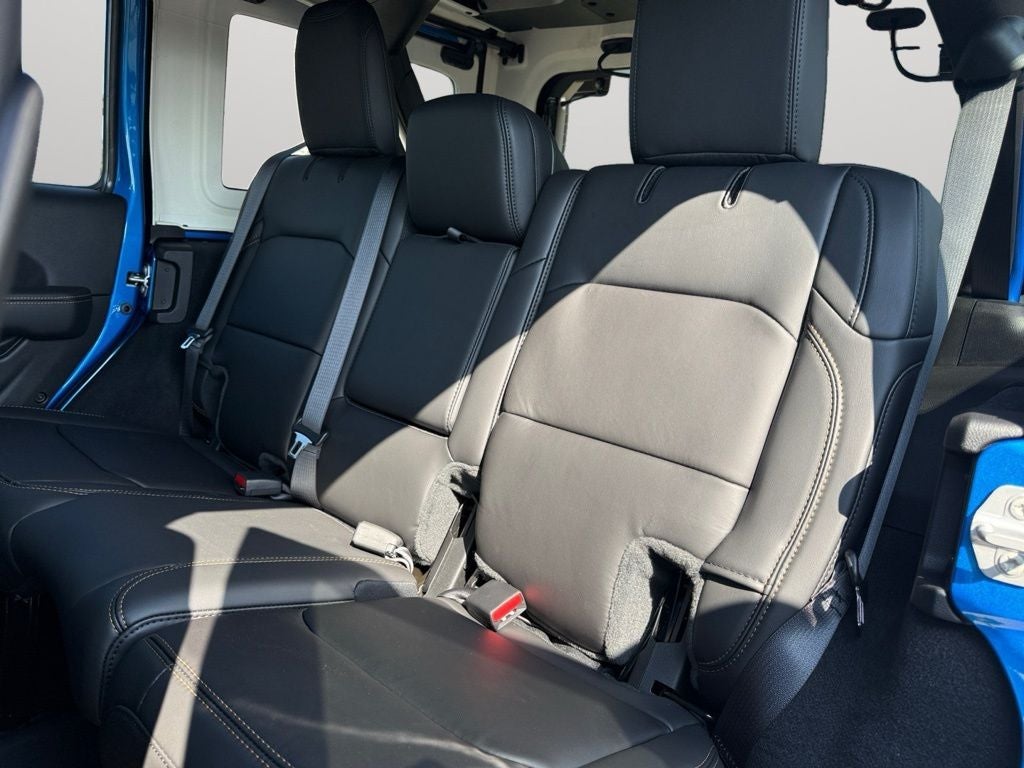 2025 Jeep Wrangler WRANGLER 4-DOOR RUBICON 392