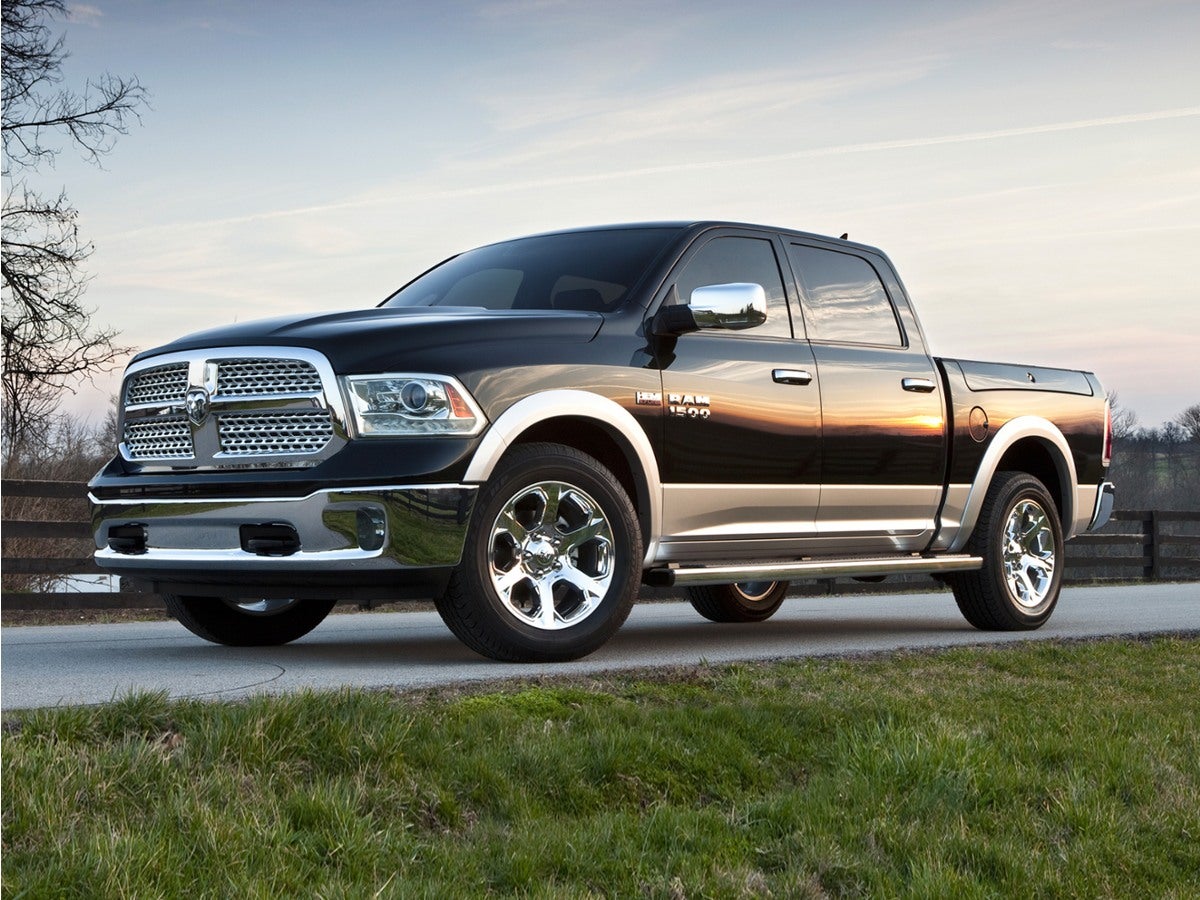 2017 RAM 1500 Express Quad Cab 4x4 6'4' Box