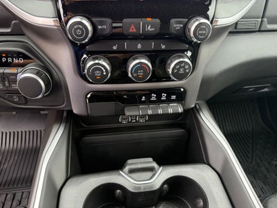 2025 RAM Ram 1500 RAM 1500 BIG HORN CREW CAB 4X4 5'7' BOX