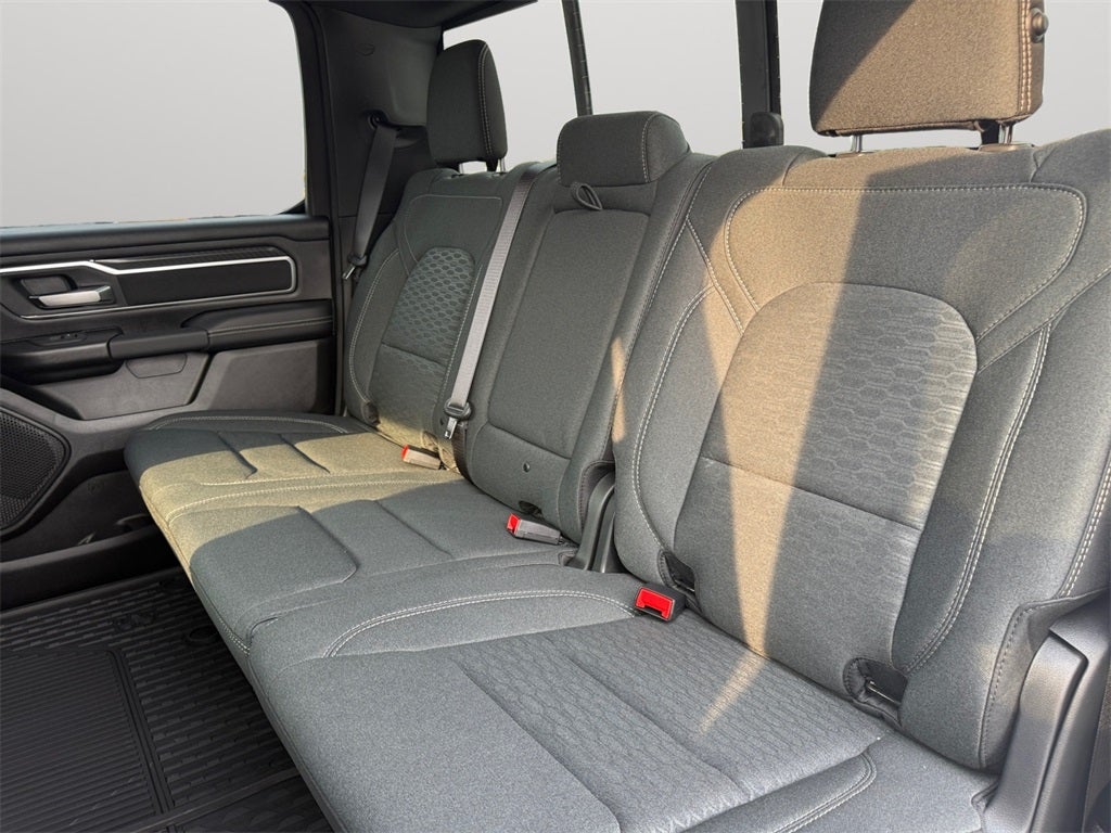 2025 RAM Ram 1500 RAM 1500 BIG HORN CREW CAB 4X4 5'7' BOX