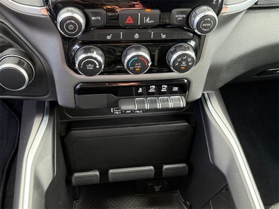 2025 RAM 1500 Big Horn Crew Cab 4x4 5'7' Box