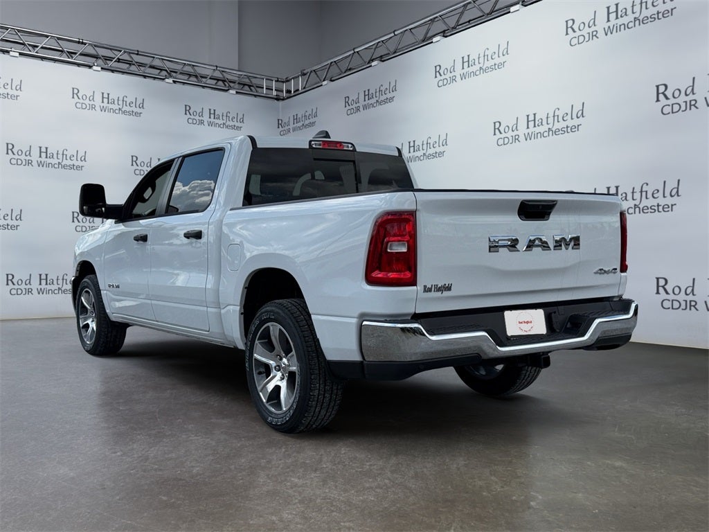 2025 RAM Ram 1500 RAM 1500 TRADESMAN CREW CAB 4X4 5'7' BOX
