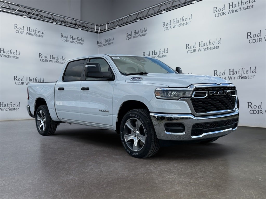 2025 RAM Ram 1500 RAM 1500 TRADESMAN CREW CAB 4X4 5'7' BOX
