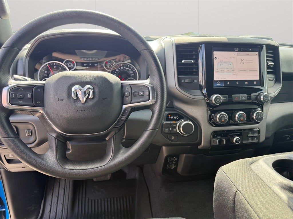 2025 RAM Ram 1500 RAM 1500 TRADESMAN CREW CAB 4X4 5'7' BOX