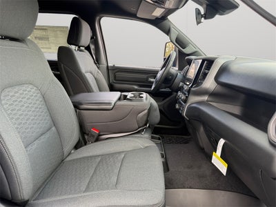 2025 RAM Ram 1500 RAM 1500 TRADESMAN CREW CAB 4X4 5'7' BOX