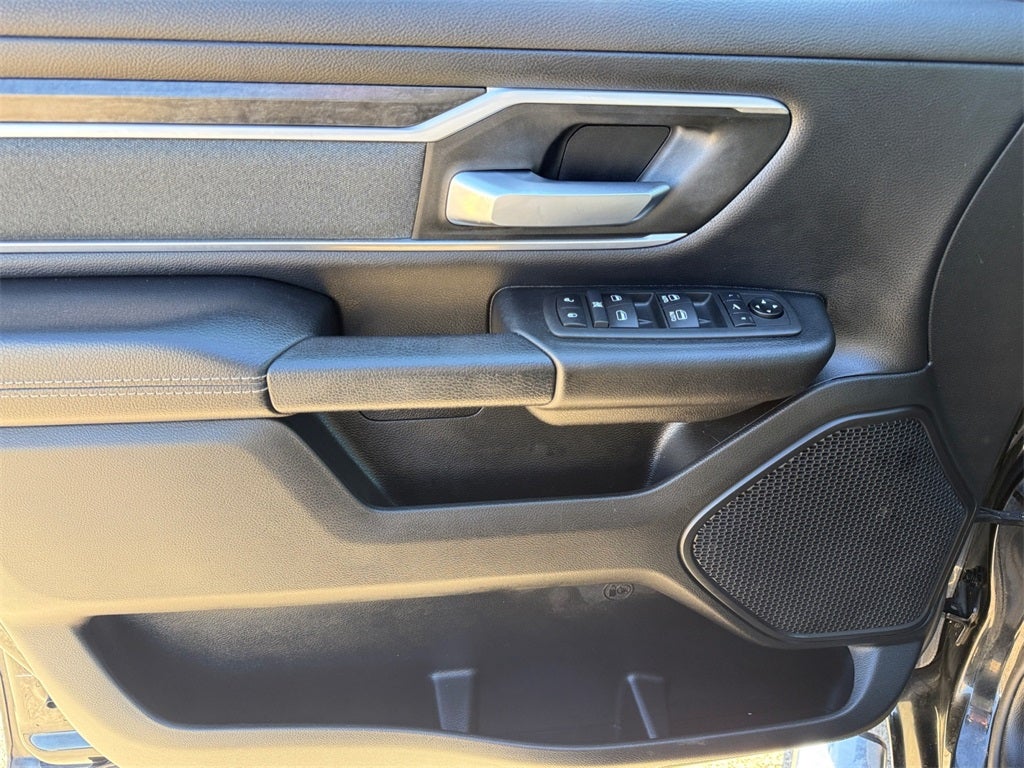 2021 RAM 1500 Big Horn Quad Cab 4x4 6'4' Box