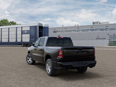 2026 RAM Ram 1500 RAM 1500 EXPRESS CREW CAB 4X4 5'7' BOX