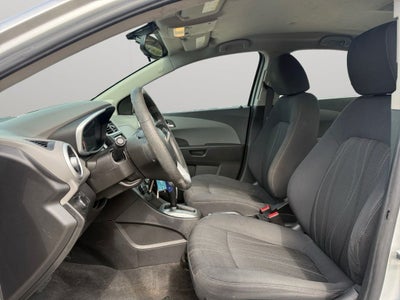 2017 Chevrolet Sonic LT Auto